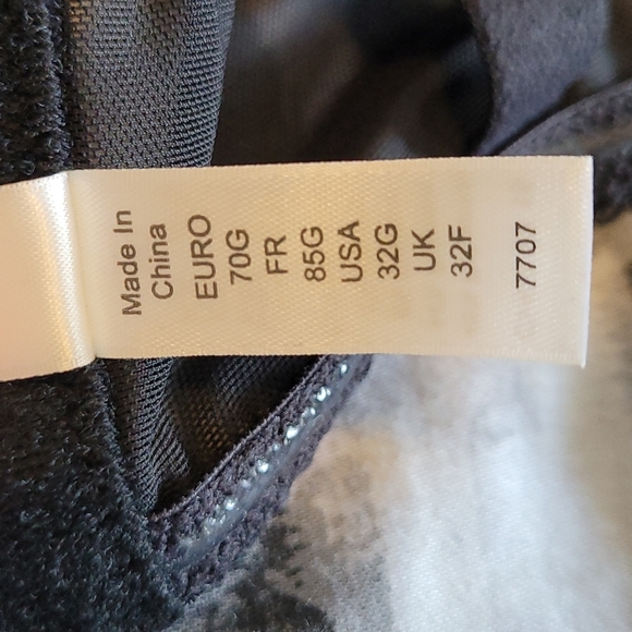 Gossard Strapless/Convertible Bra - Picture 3 of 3